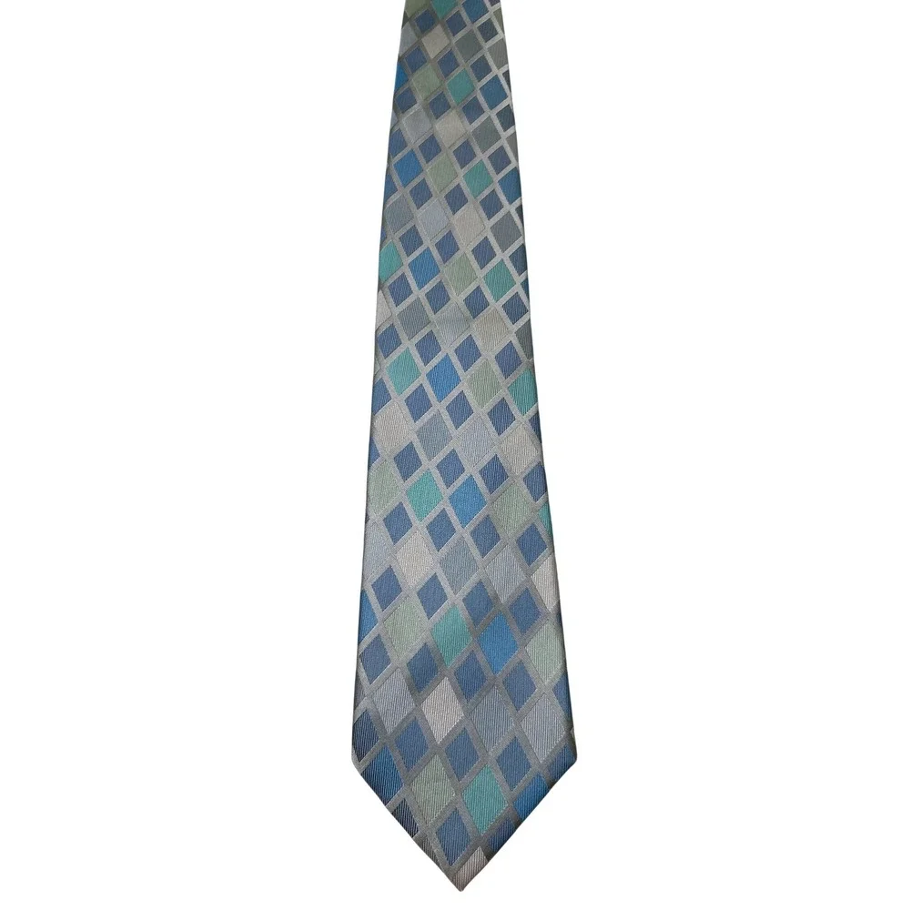 BCBG Mens Diamond Geometric Silk Hand Sewn Necktie OS Blue Aqua Silver Formal